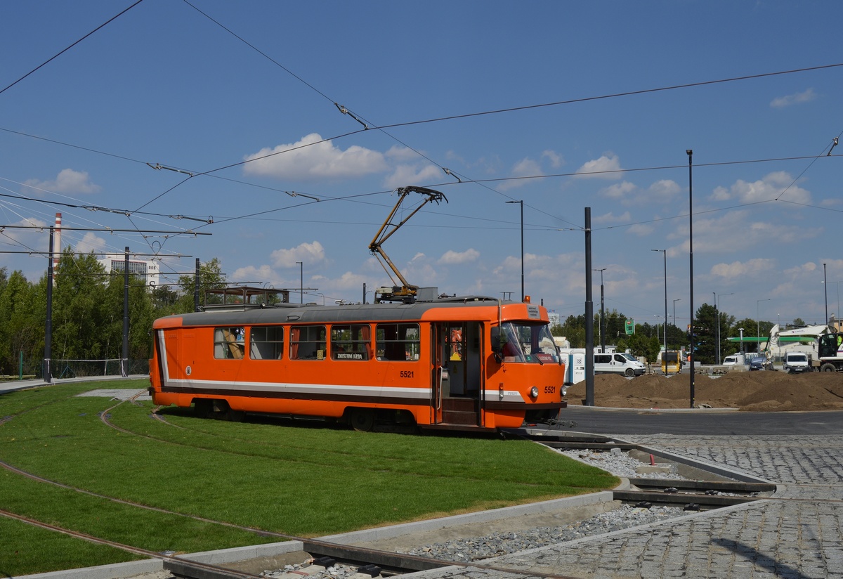 Прага, Tatra T3 № 5521