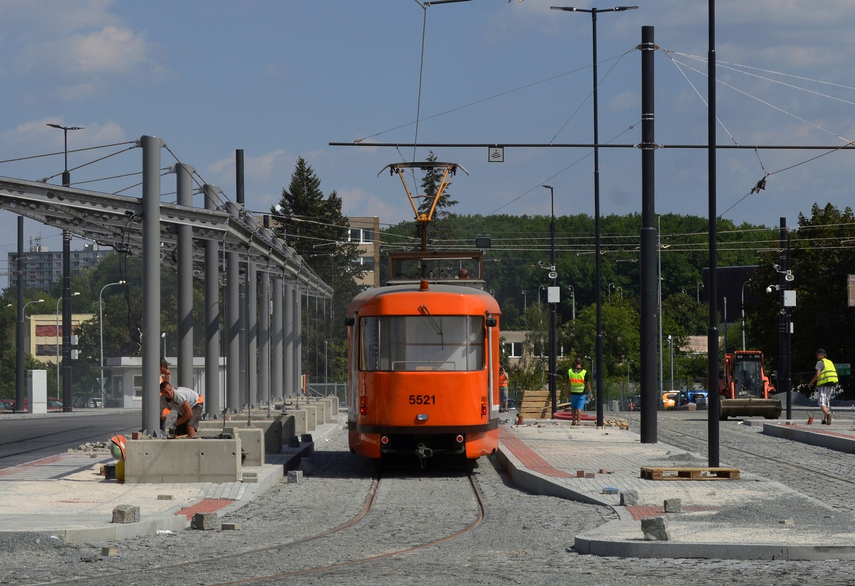 Прага, Tatra T3 № 5521