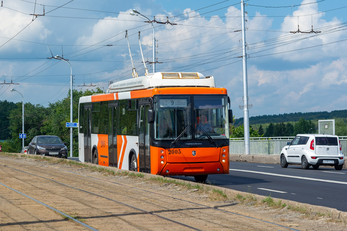 Уфа, УТТЗ-6241-20 № 2005