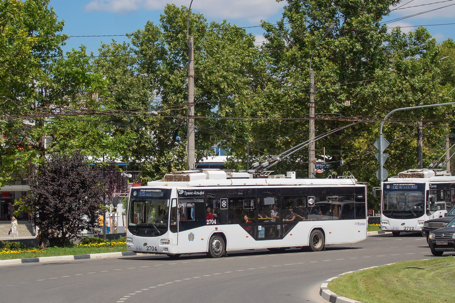 Krimas trolejbuss, VMZ-5298.01 “Avangard” № 2704