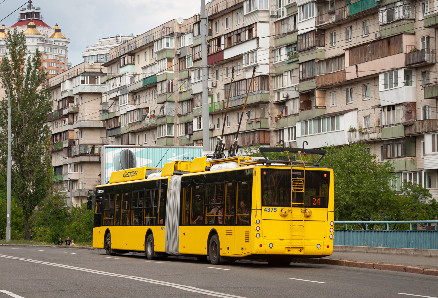Киев, Богдан Т90117 № 4375