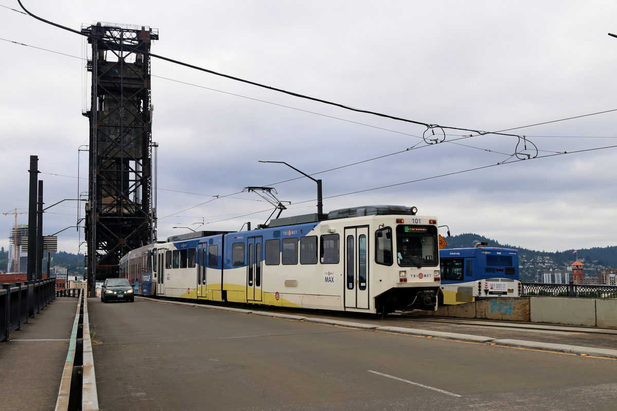 Портленд, OR, Bombardier MAX Type I № 101