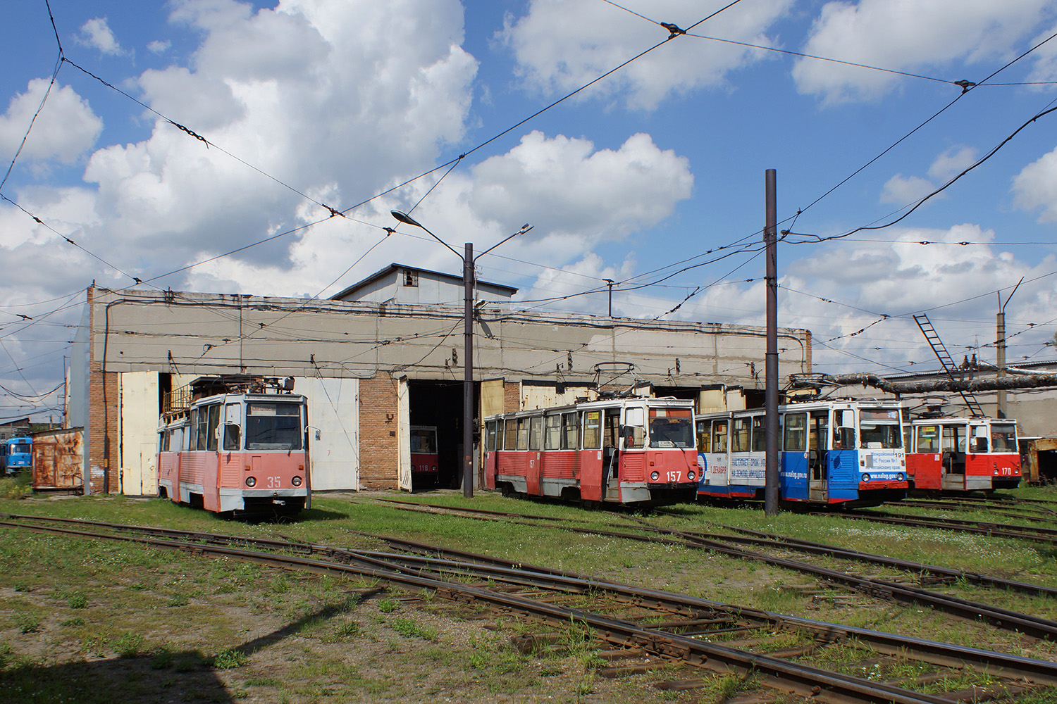 Бийск, ТС-34Д № 35; Бийск, 71-605 (КТМ-5М3) № 157