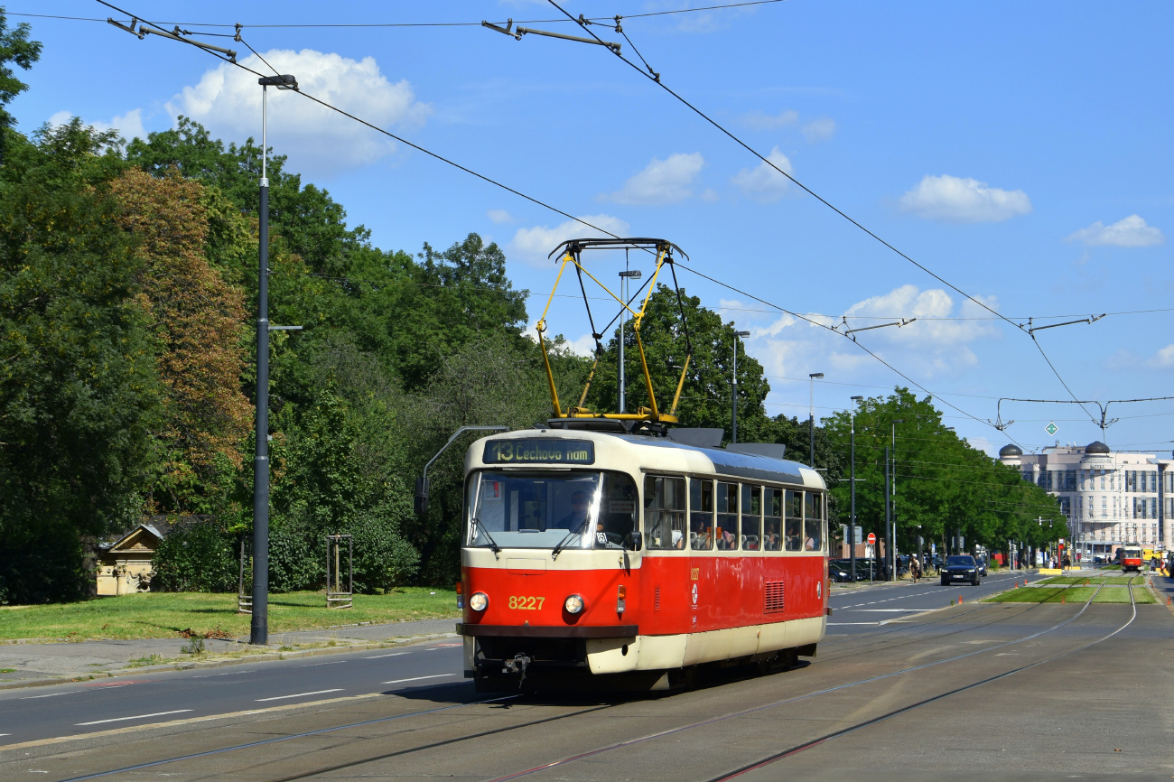 Prague, Tatra T3R.P № 8227