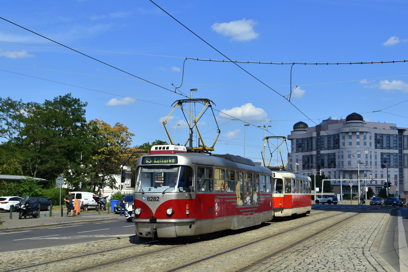 Прага, Tatra T3R.PLF № 8282