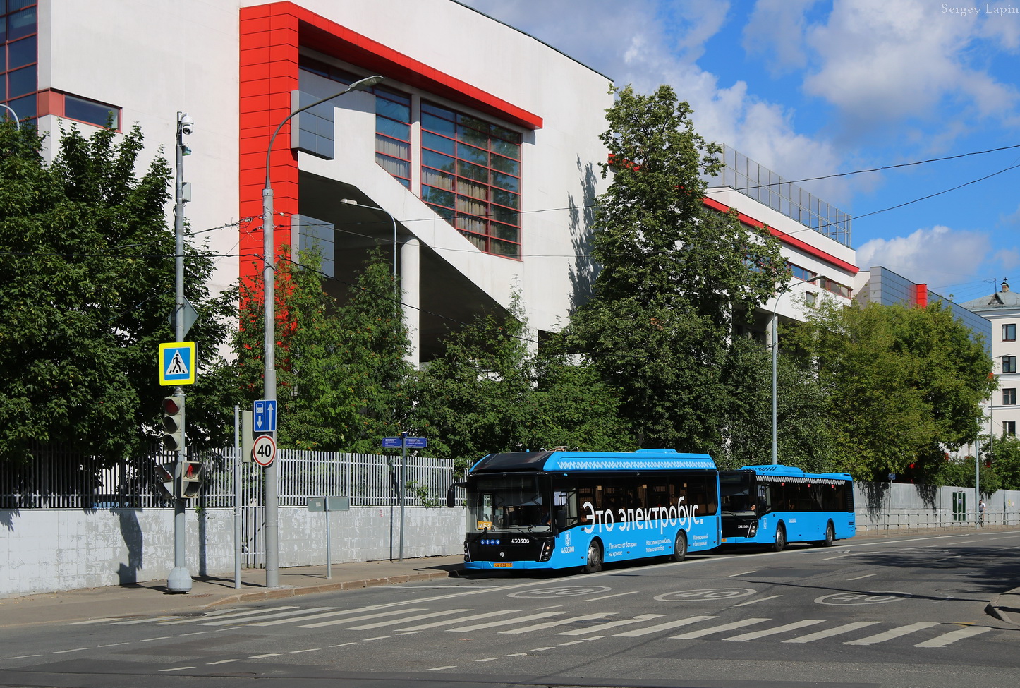 Москва, ЛиАЗ-6274 № 430300