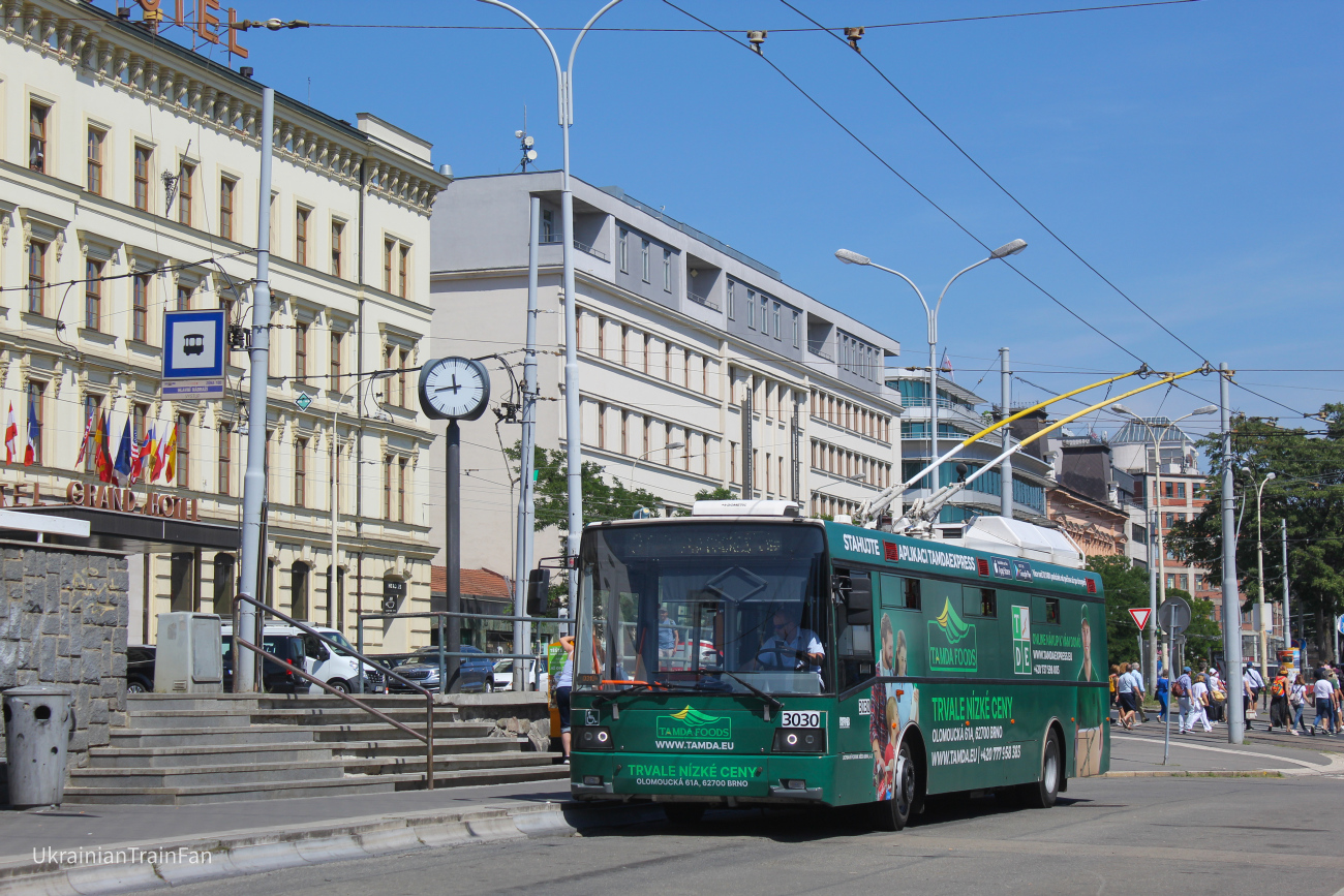 Брно, Škoda 21Tr № 3030