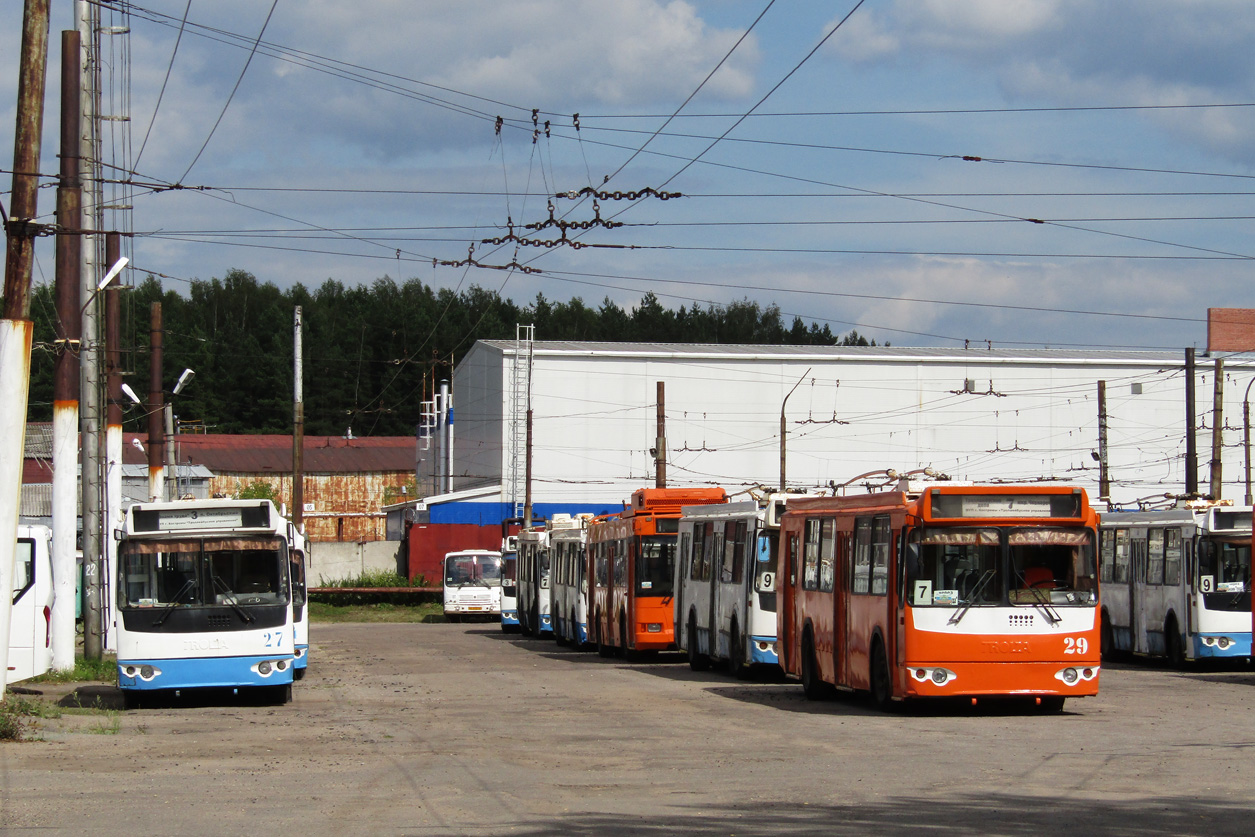 Kostroma, ZiU-682G-016.05 № 29; Kostroma, ZiU-682G-016.05 № 27