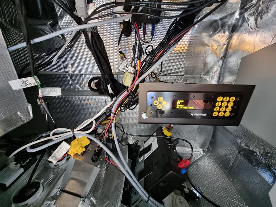 索菲亞, Higer KLQ6125GEV3 # 5037; 索菲亞 — Electrical equipment — electric buses