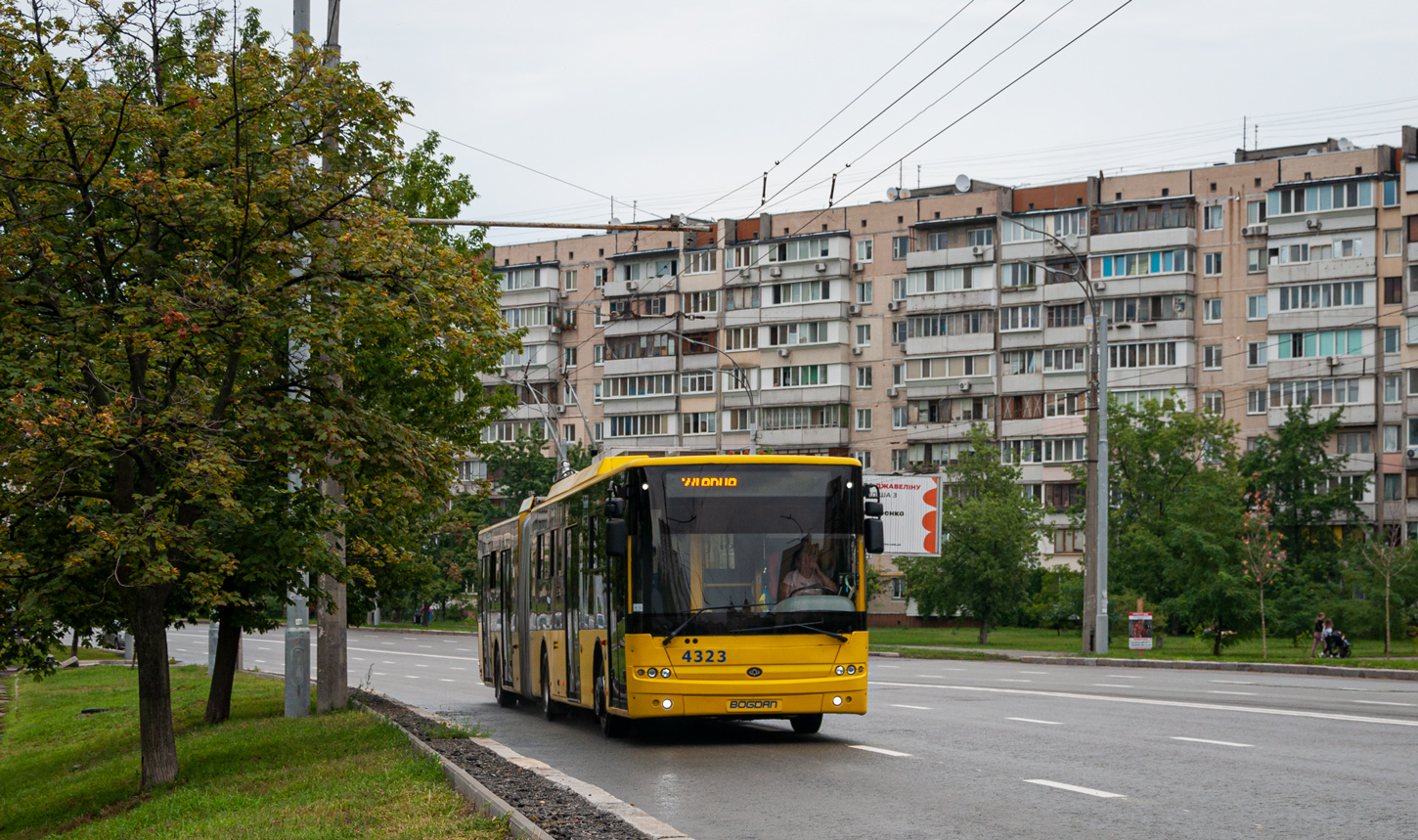 Киев, Богдан Т90110 № 4323