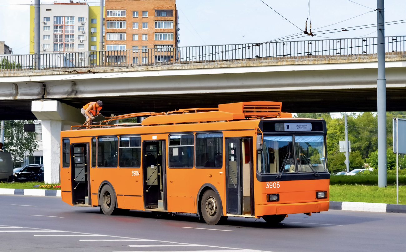 Nyizsnij Novgorod, VMZ-52981 — 3906