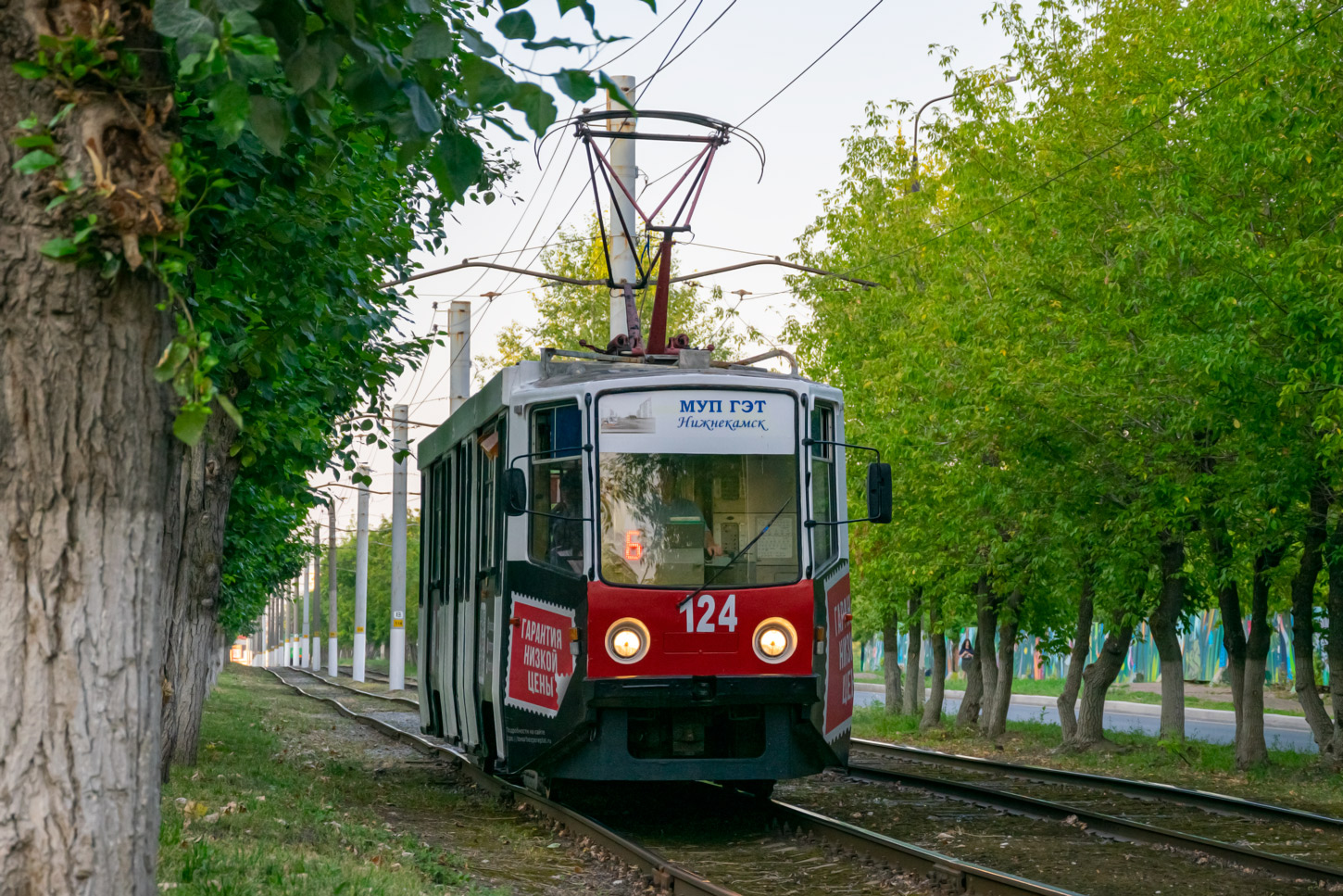 Нижнекамск, 71-608КМ № 124