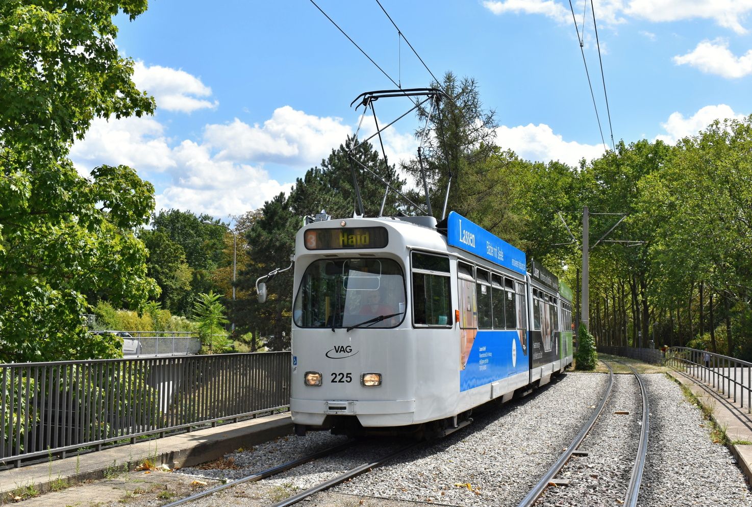 Фрайбург-в-Брайсгау, Duewag GT8NF № 225