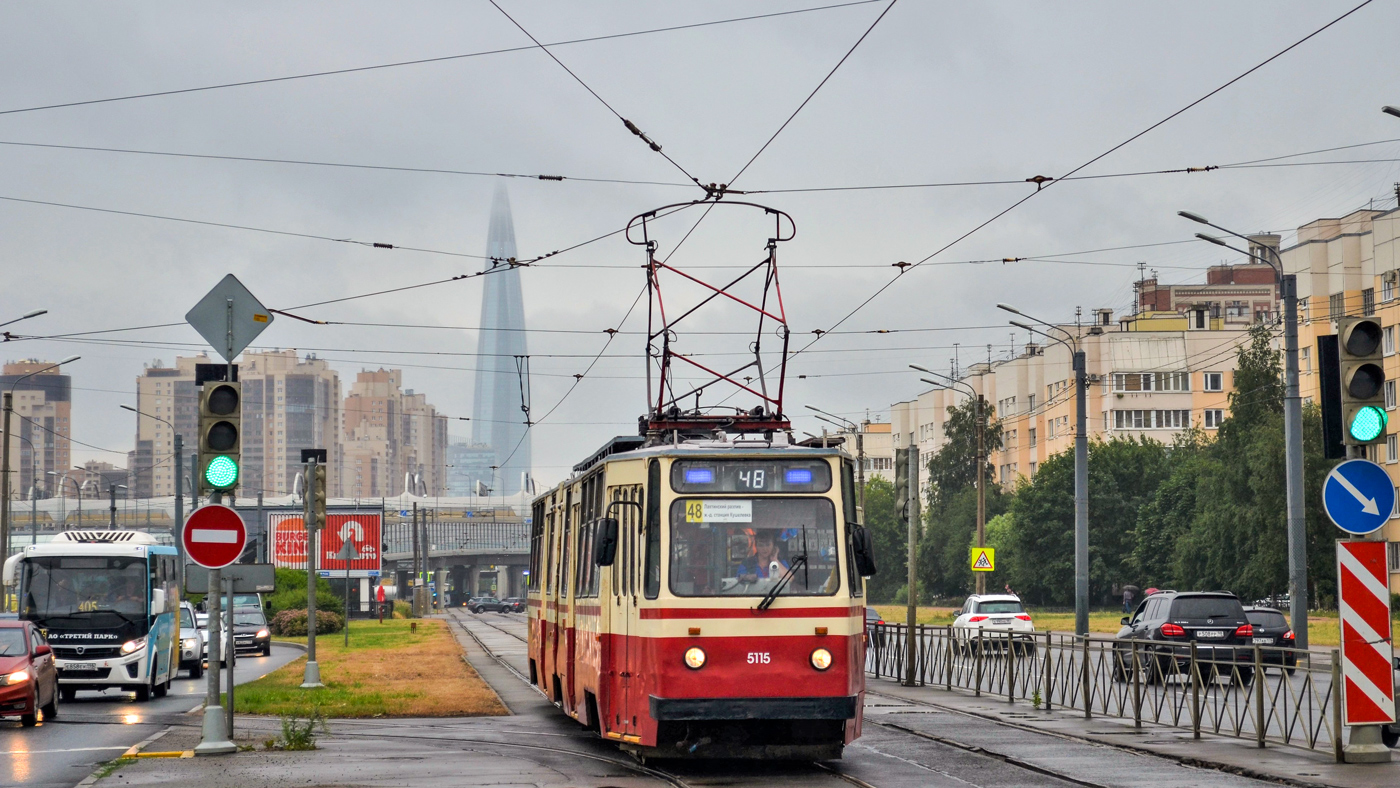 Saint-Petersburg, LVS-86K Br. 5115