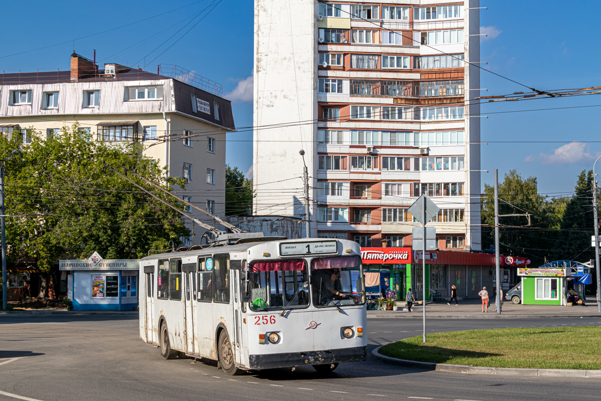 Йошкар-Ола, ЗиУ-682В № 256 Йошкар-Ола, ЗиУ-682В № 256