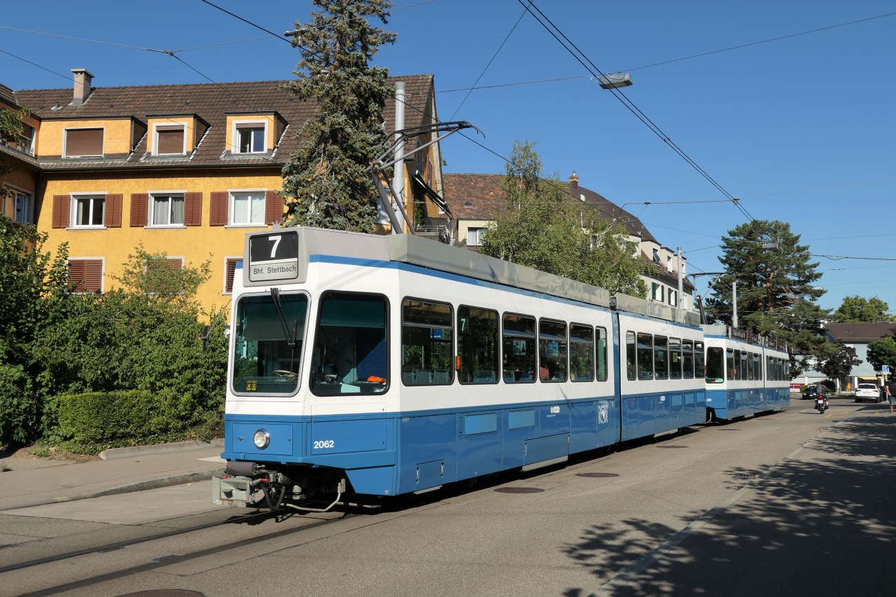 Zurich, SWP/SIG/BBC Be 4/6 "Tram 2000" N°. 2062