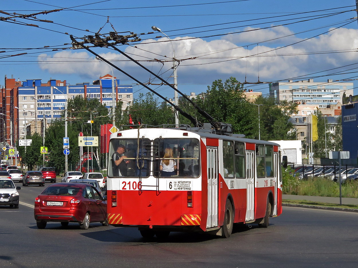 Ижевск, ЗиУ-682В [В00] № 2106