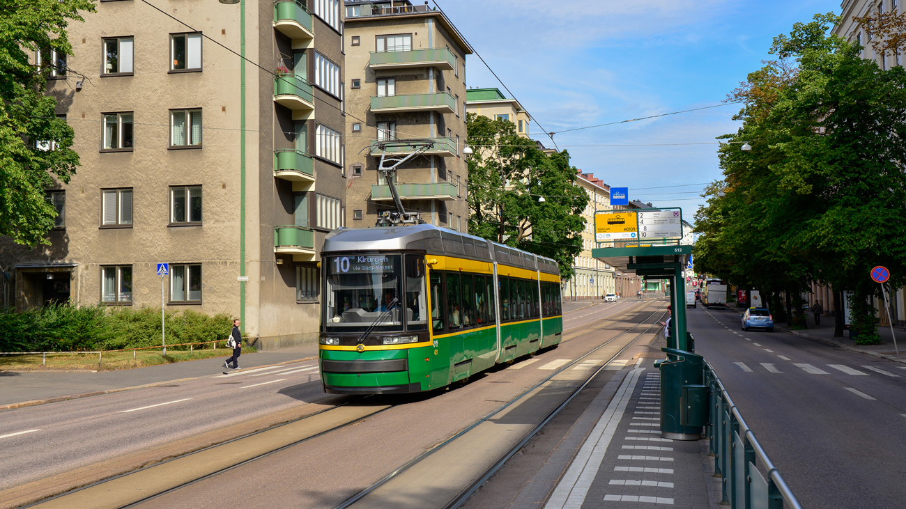 Helsinkis — Espoo, Škoda ForCity Smart Artic MLNRV3 nr. 421