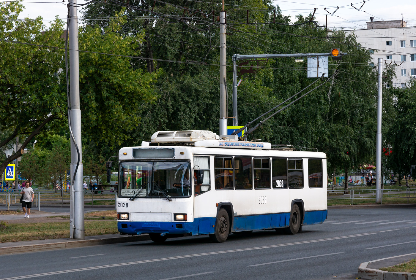 Уфа, БТЗ-52761Т № 2038