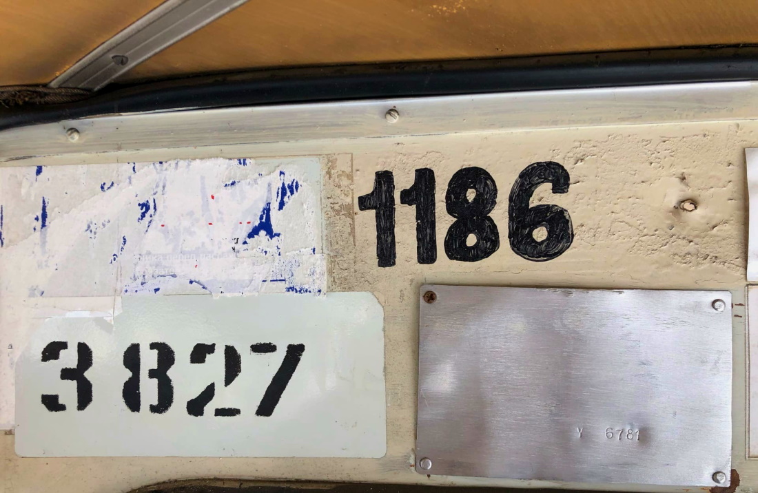 Челябинск, ЗиУ-682Г-012 [Г0А] № 1186; Челябинск — Заводские таблички