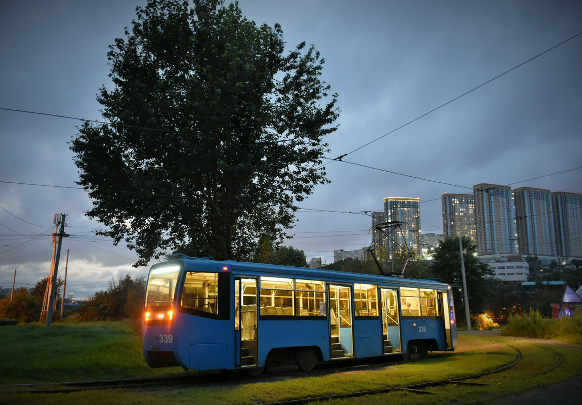 Владивосток, 71-619КС № 339