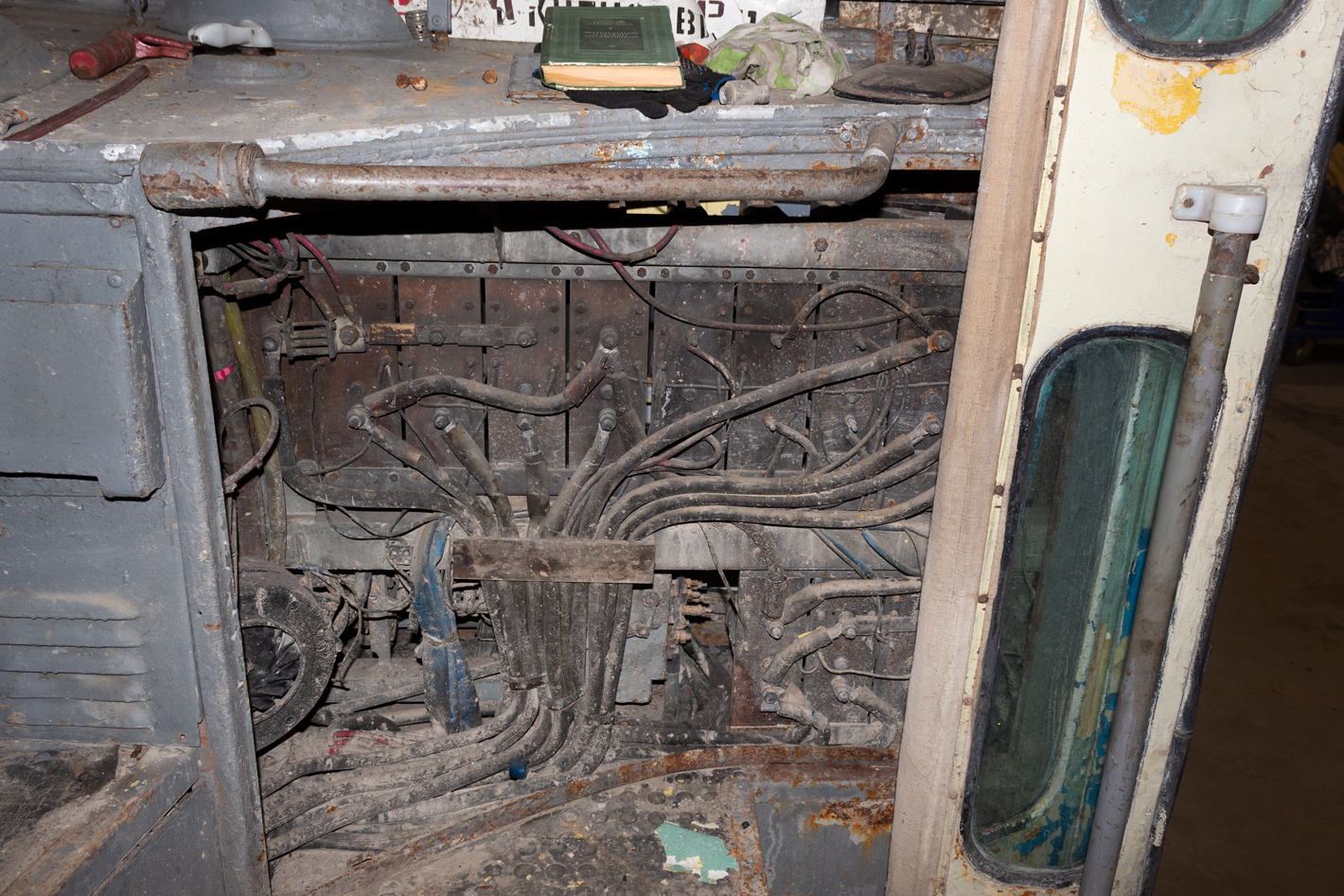 Санкт-Петербург, Škoda 9Tr24 № 5603; Оборудование электротранспорта — Разное