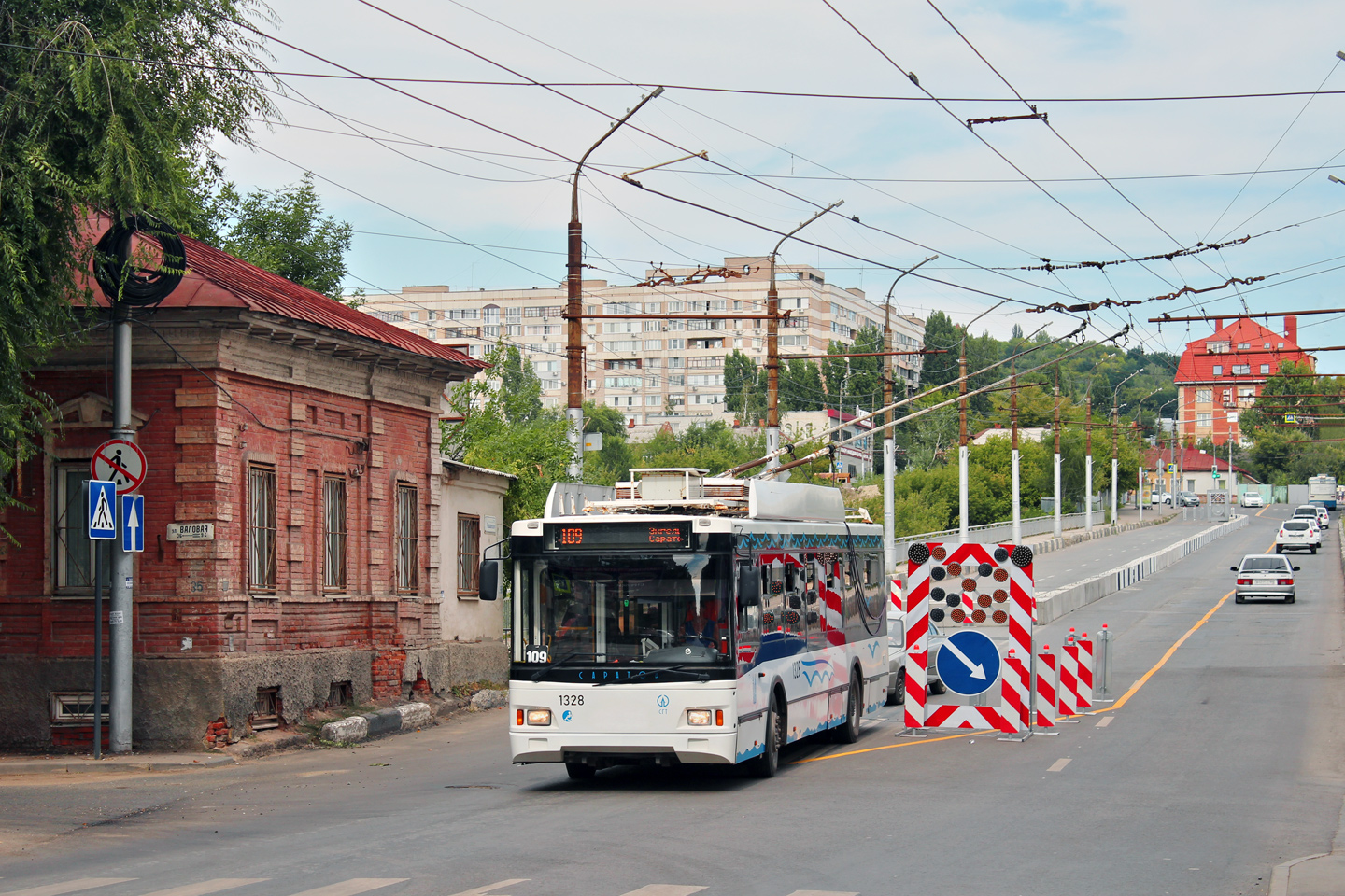 Saratov, Trolza-5275.03 “Optima” № 1328; Saratov — Contact network; Saratov — Miscellaneous photos