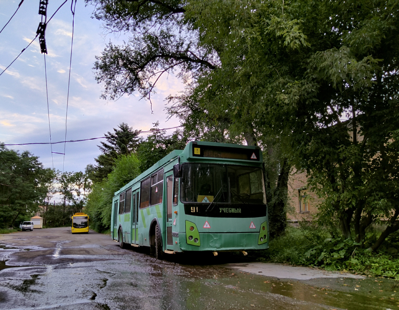 Владивосток, ЗиУ-682Г-016.02 № У-1