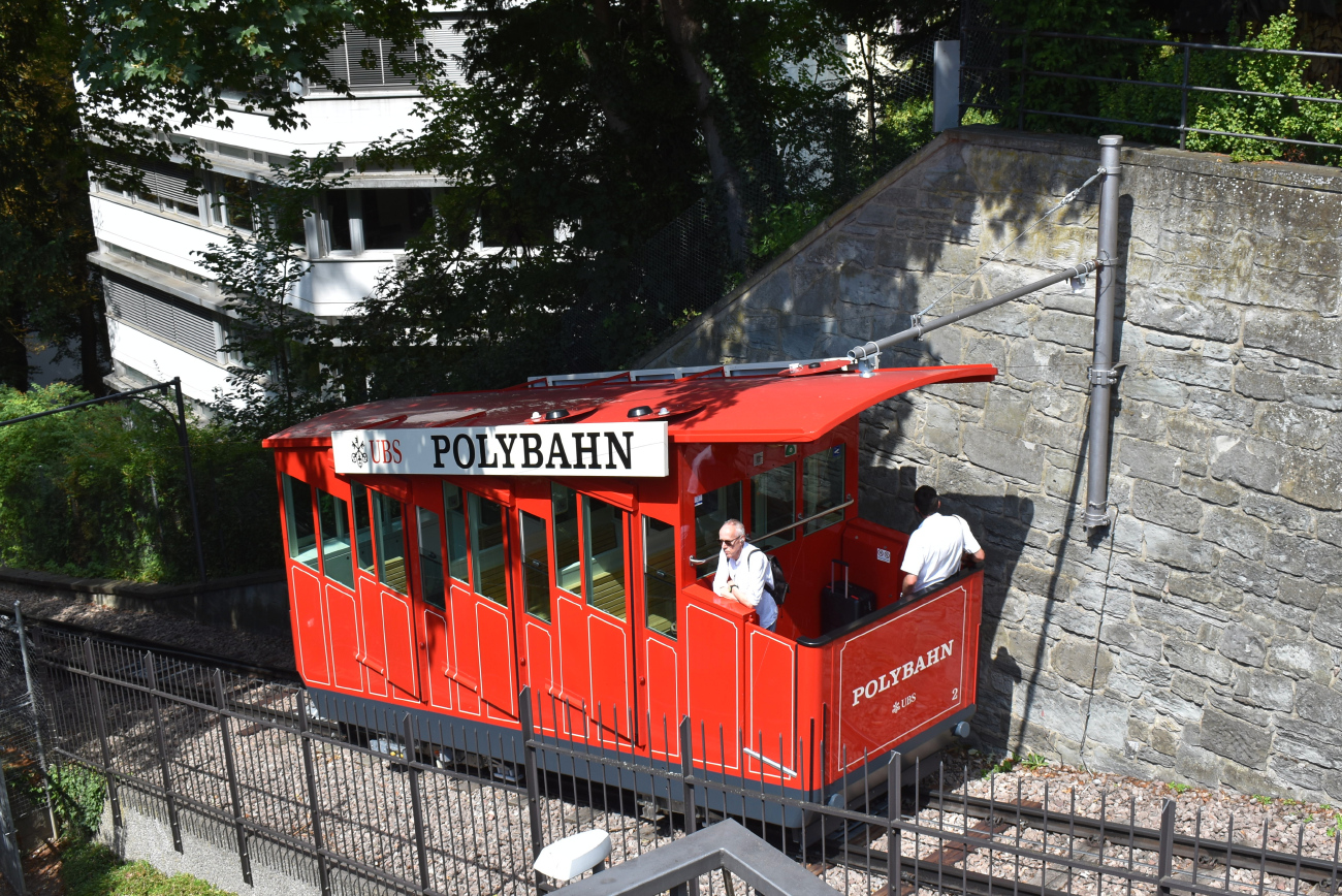 Цюрих, Doppelmayr/CWA № 2; Цюрих — Polybahn