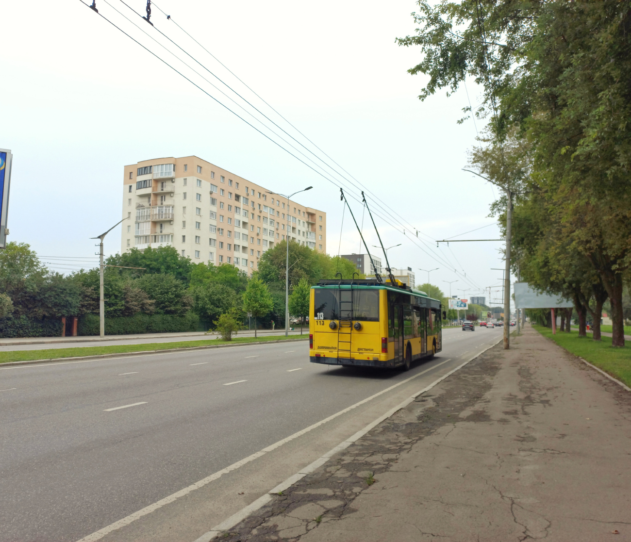 利沃夫, LAZ E183D1 # 113