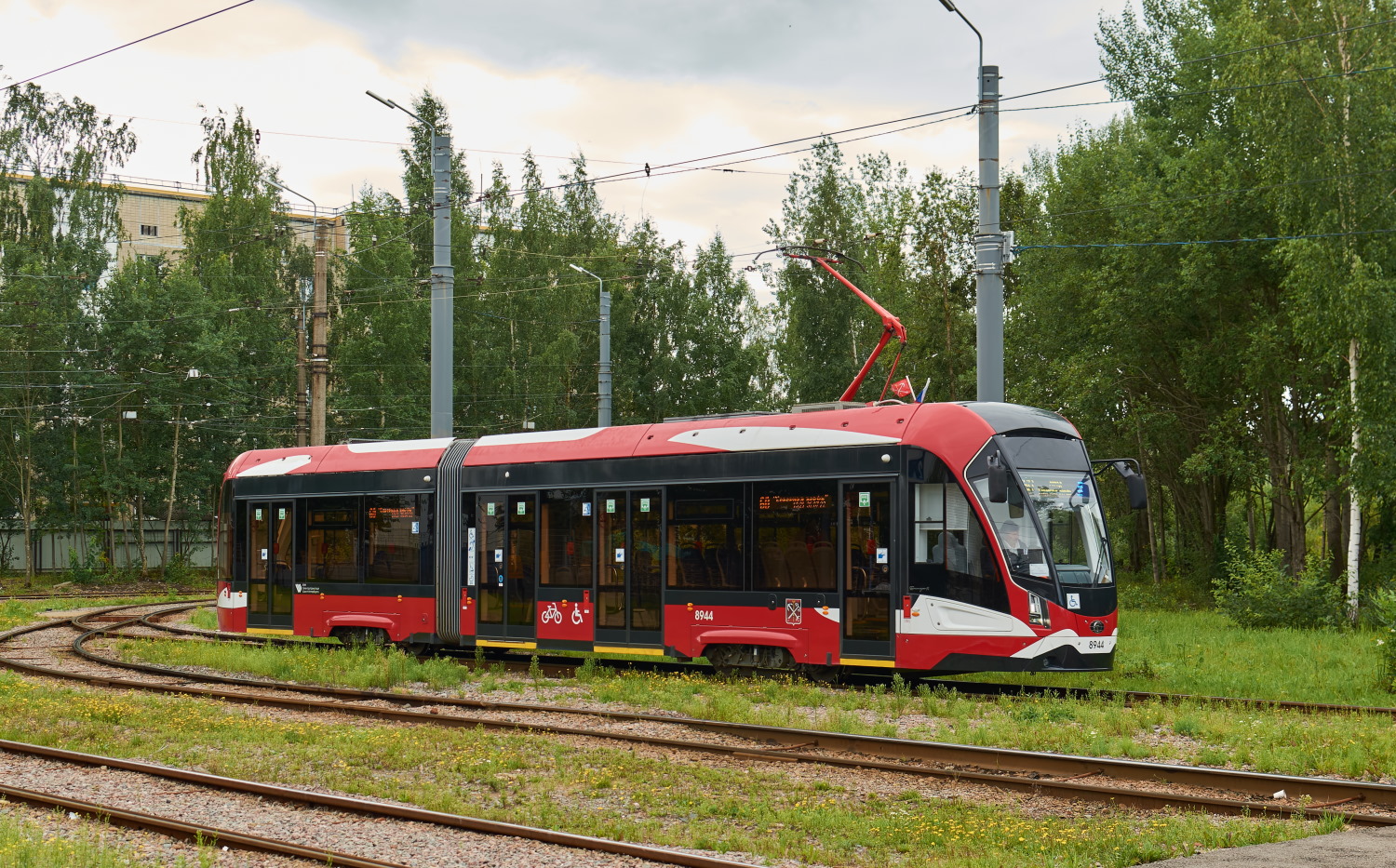 Санкт-Петербург, 71-923М «Богатырь-М» № 8944