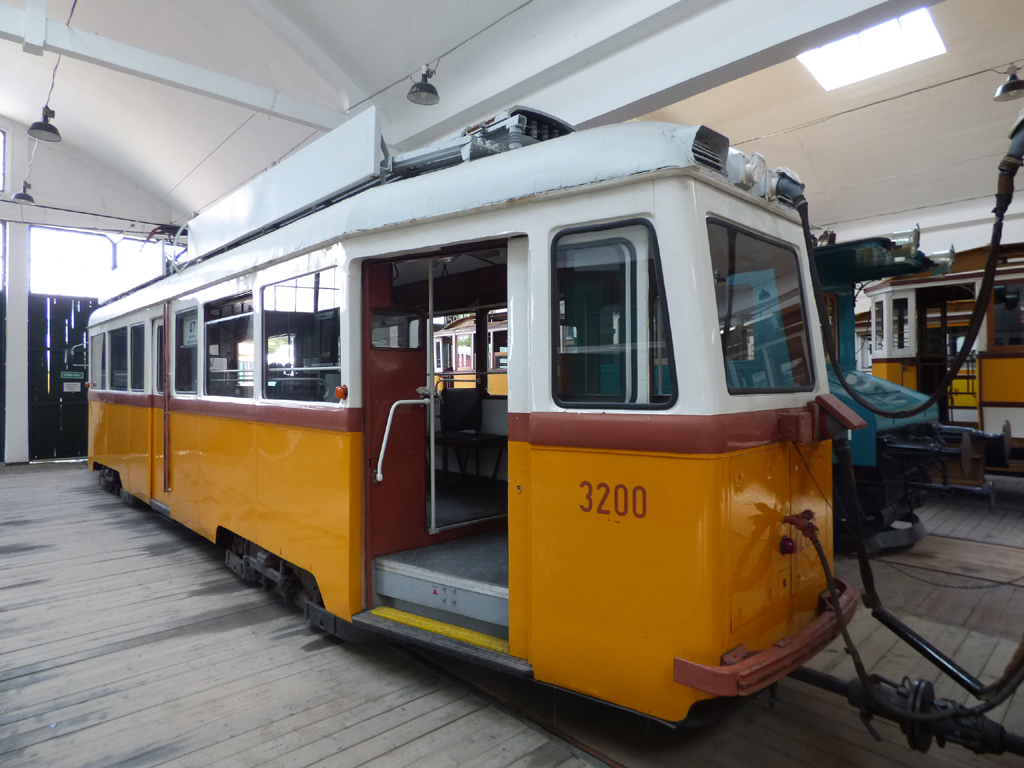 Будапешт, Ganz UV1 № 3200; Будапешт — Музеи