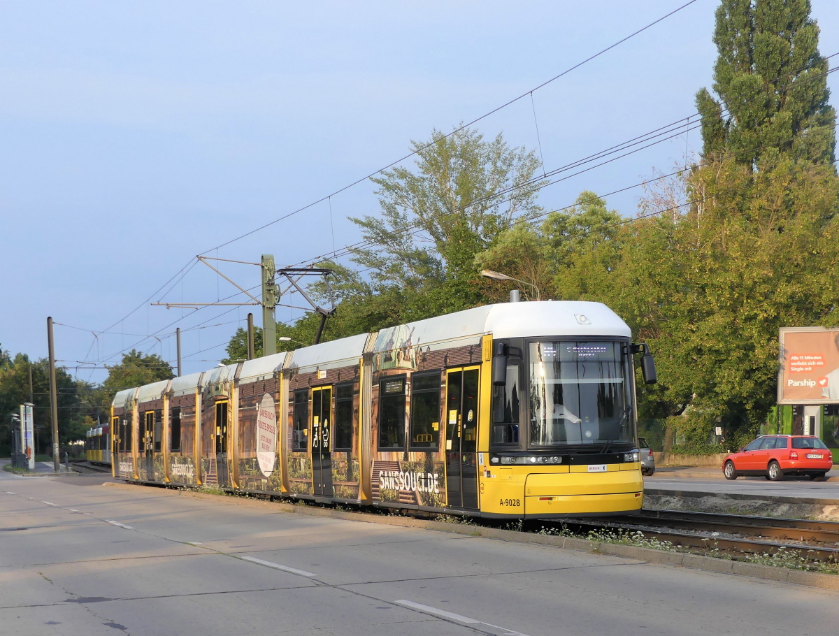 Berlin, Bombardier Flexity Berlin (GT8-08ZR/F8Z) Nr. 9028