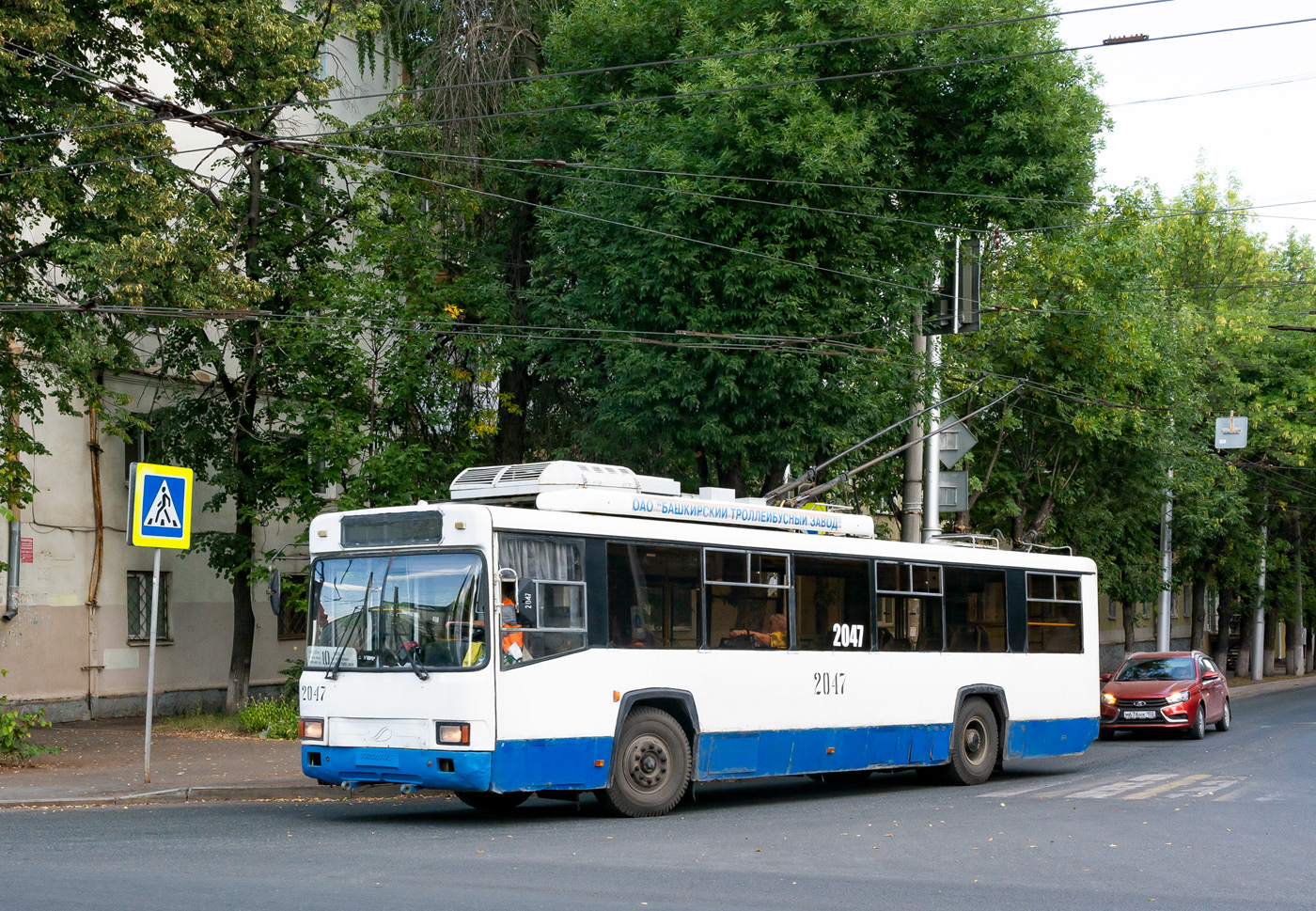 Уфа, БТЗ-52761Т № 2047