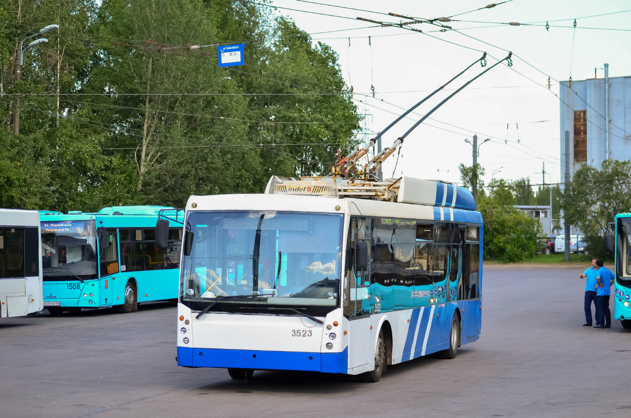 Sankt Petersburg, Trolza-5265.00 “Megapolis” Nr. 3523