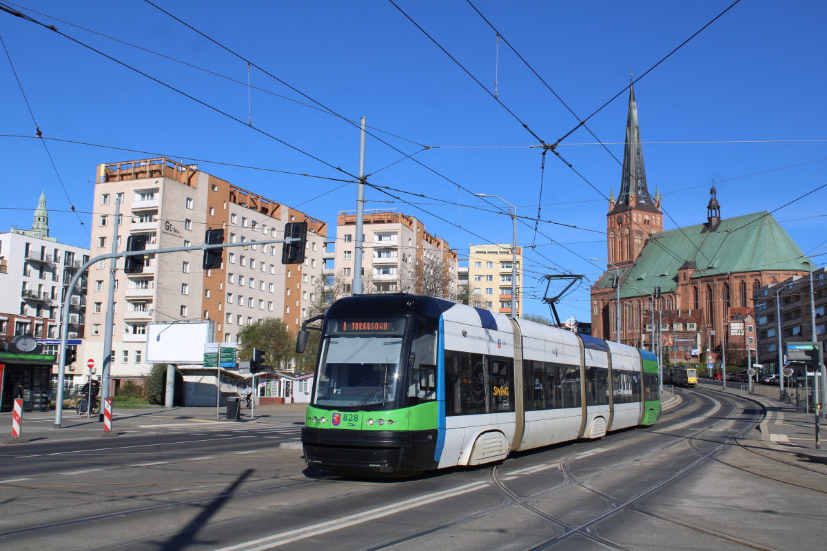 Щецин, PESA Swing 120NaS2 № 828