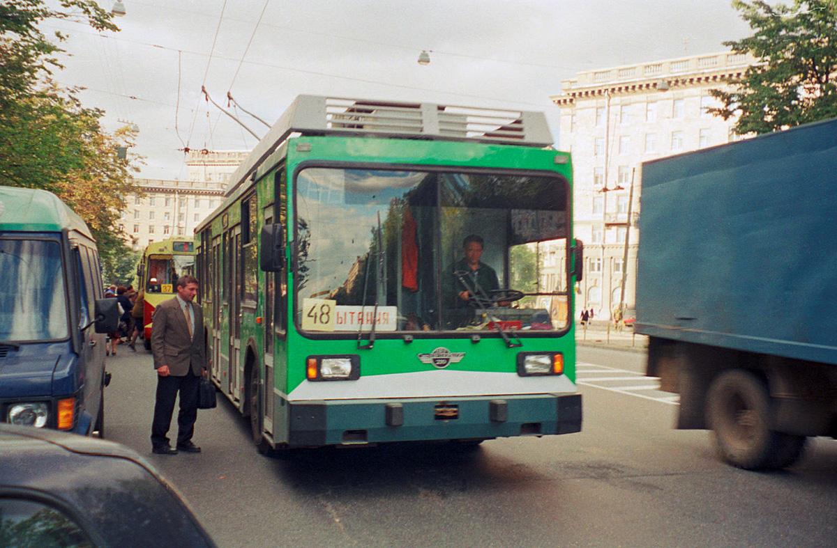 Санкт-Петербург, ПТЗ-210 № 4946