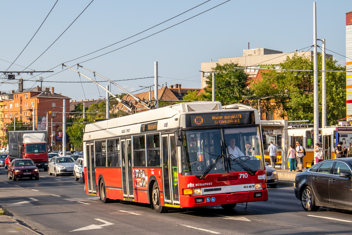 Будапешт, Ikarus 412.81 № 710