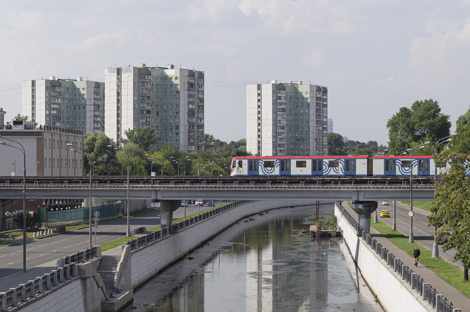 Москва — Метрополитен — [1] Сокольническая линия