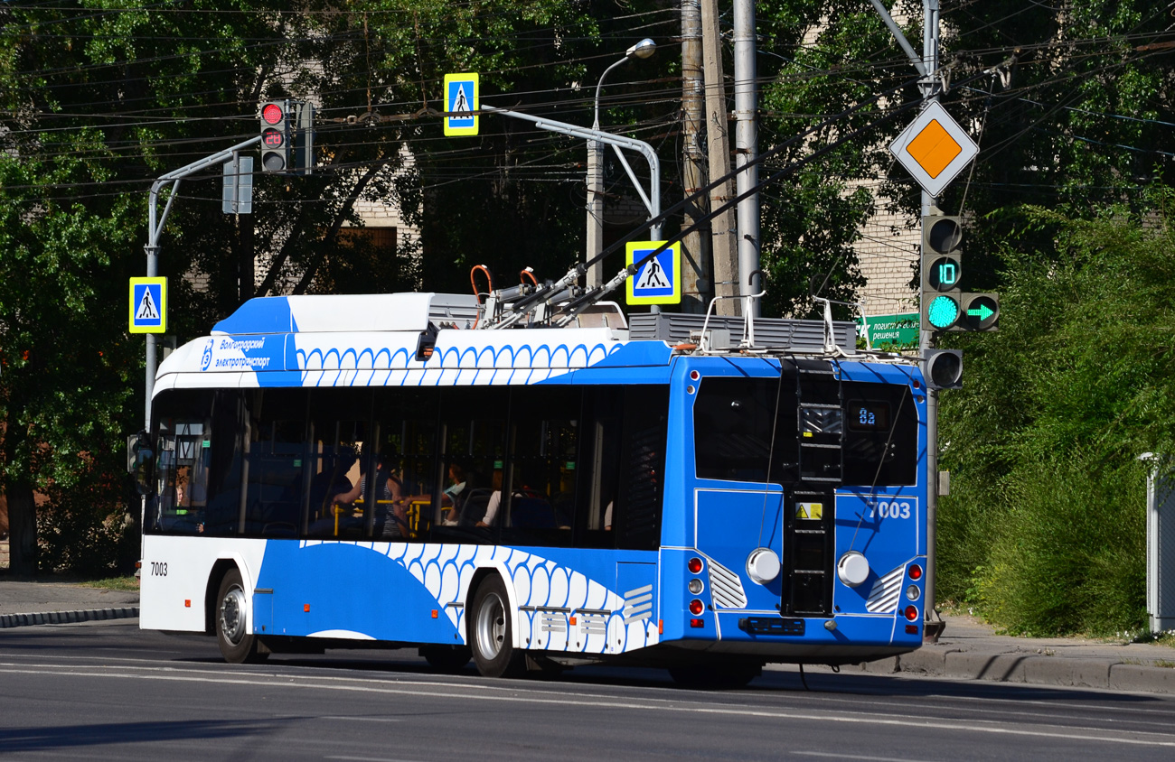 Волгоград, БКМ 32100D № 7003