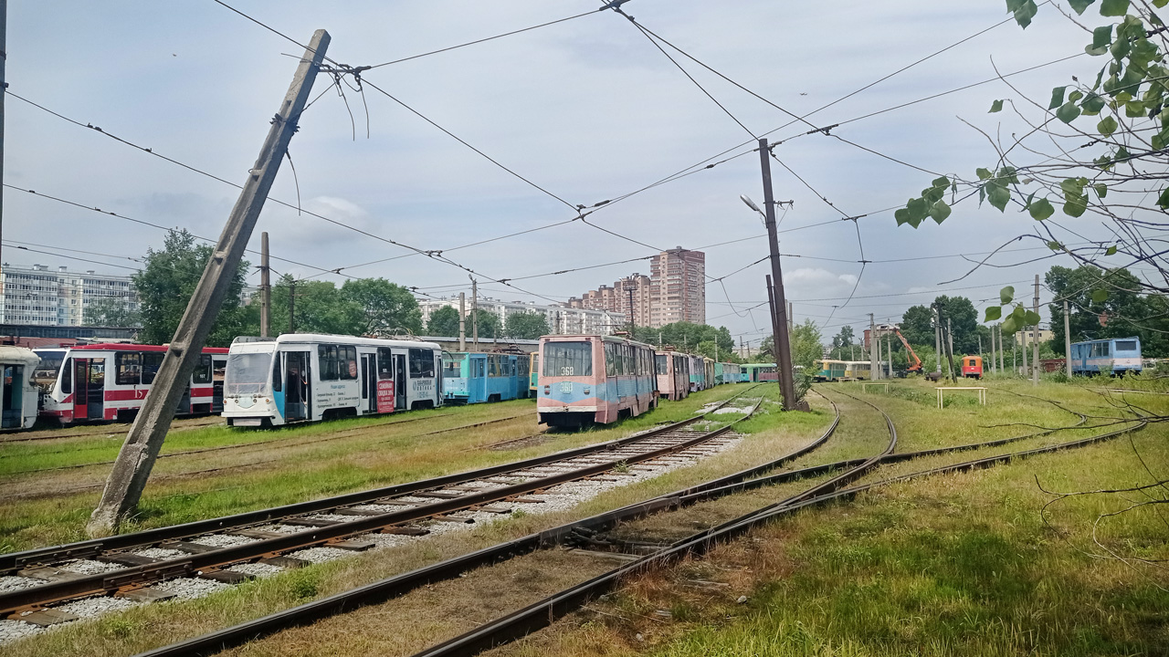 Хабаровск, 71-134А (ЛМ-99АВН) № 109; Хабаровск, 71-605 (КТМ-5М3) № 368; Хабаровск — Разные фотографии