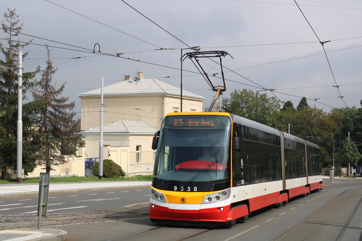 Прага, Škoda 15T4 ForCity Alfa Praha № 9330