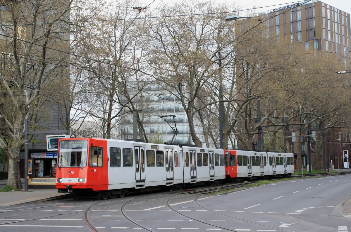 Cologne, Waggon-Union B80D № 2257