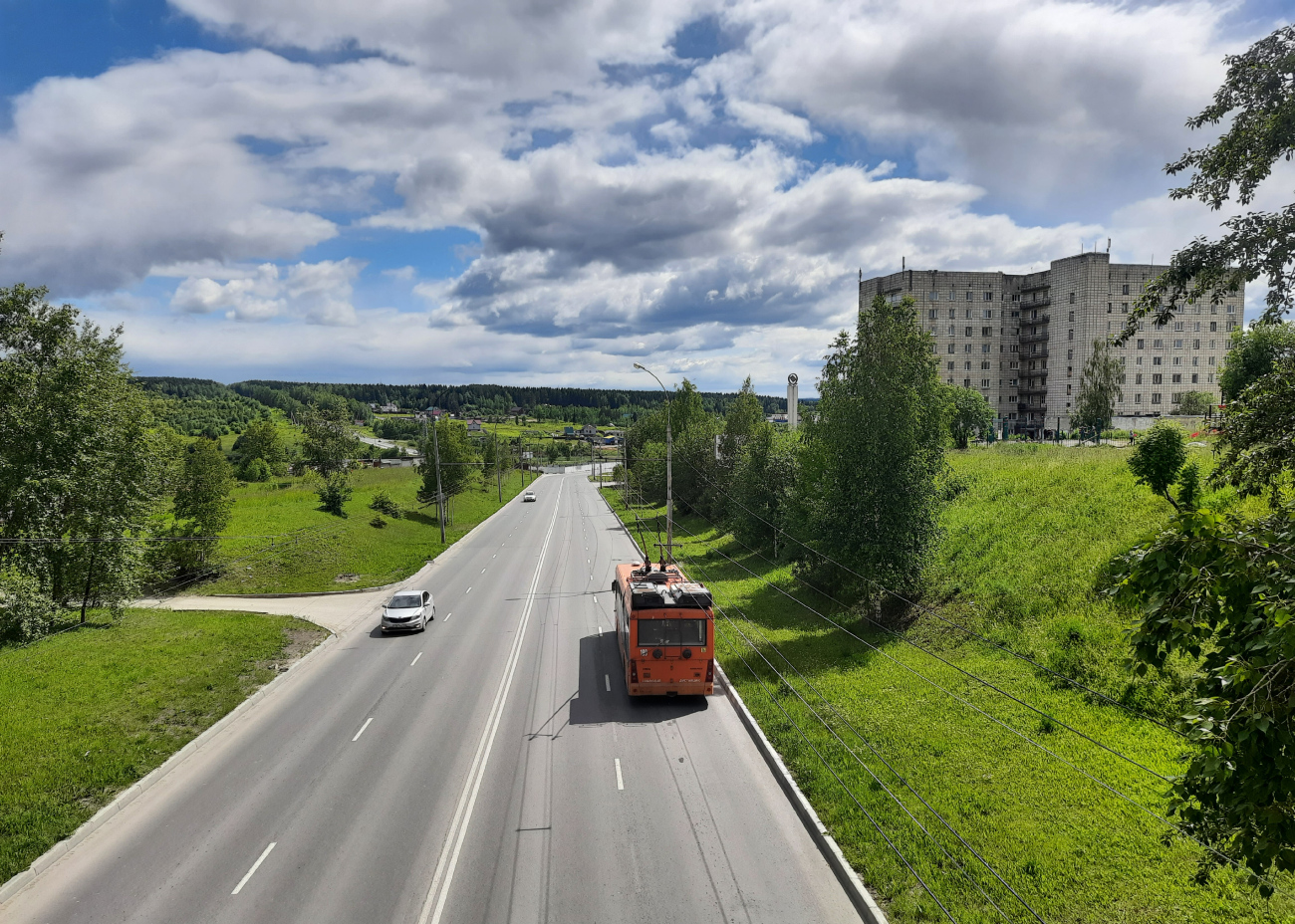 Березники, Тролза-5265.00 «Мегаполис» № 199; Березники — Троллейбусные линии и инфраструктура