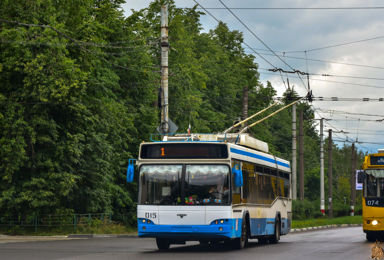 Dzserzsinszk, SVARZ-MAZ-6235.00 — 015