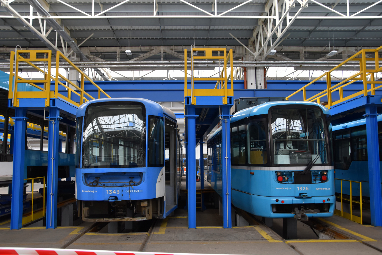 Ostrava, Vario LFR.E nr. 1343; Ostrava — Ostrava public transport workers' day 2022