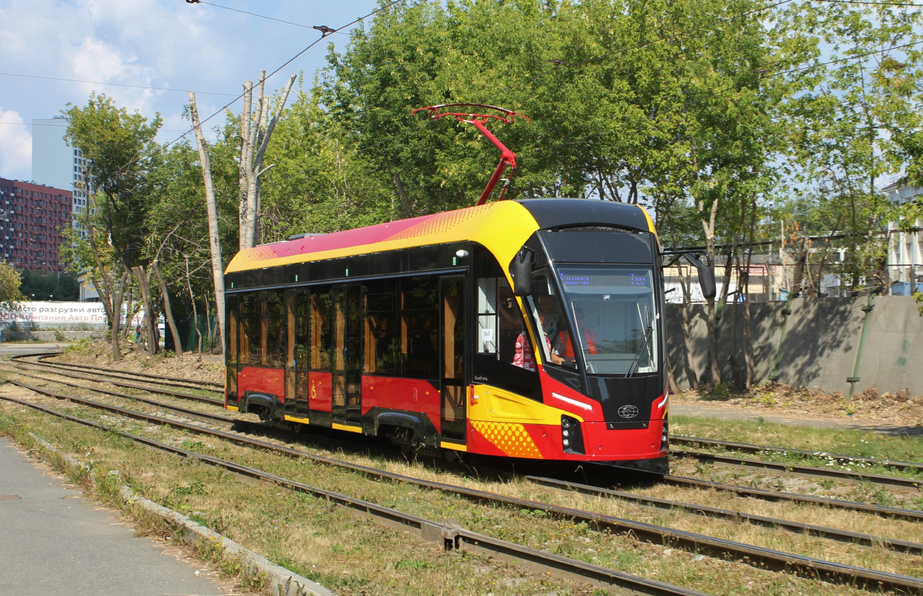 Верхняя Пышма, 71-911ЕМ «Львёнок» № 00163