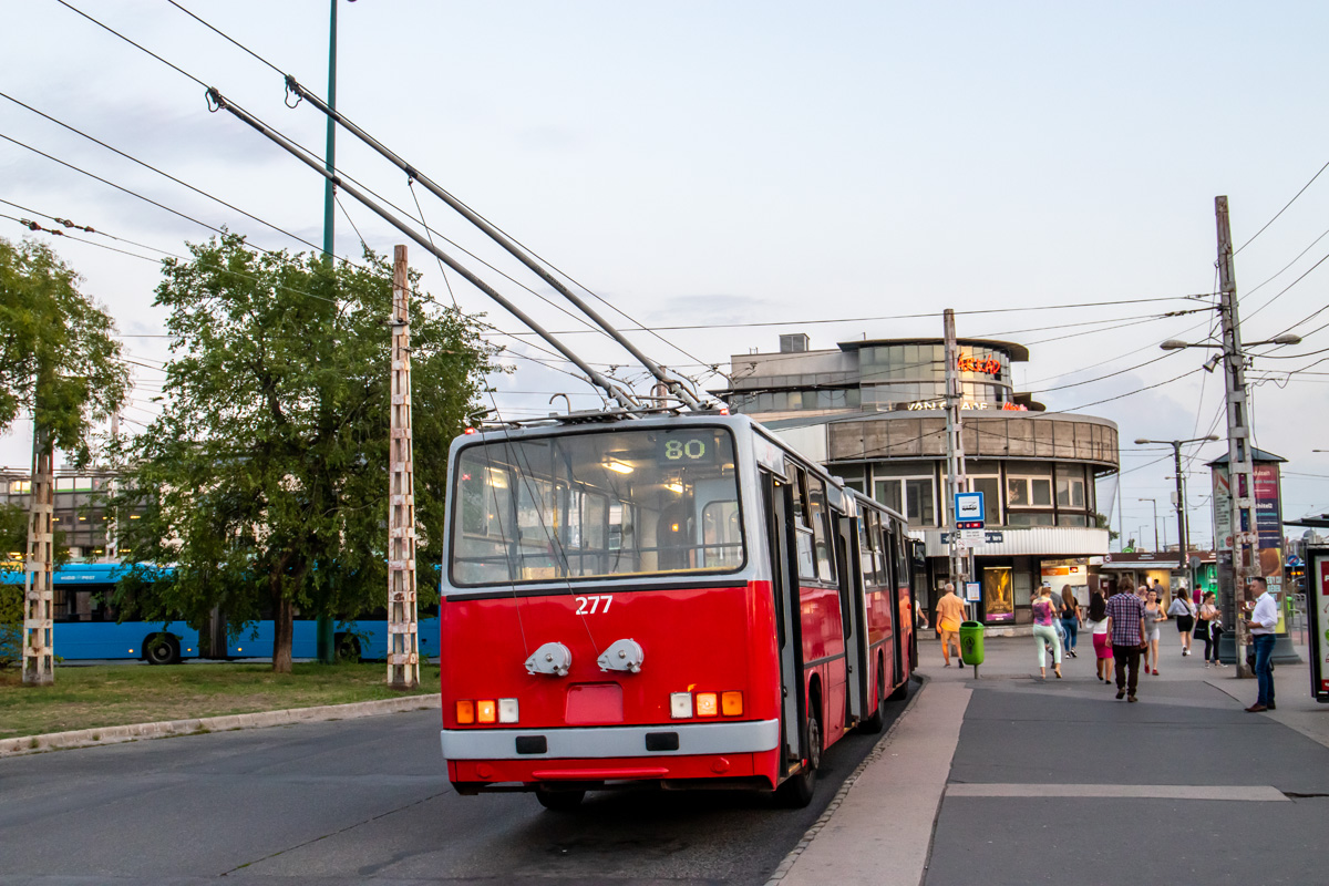 Budapeszt, Ikarus 280.94 Nr 277