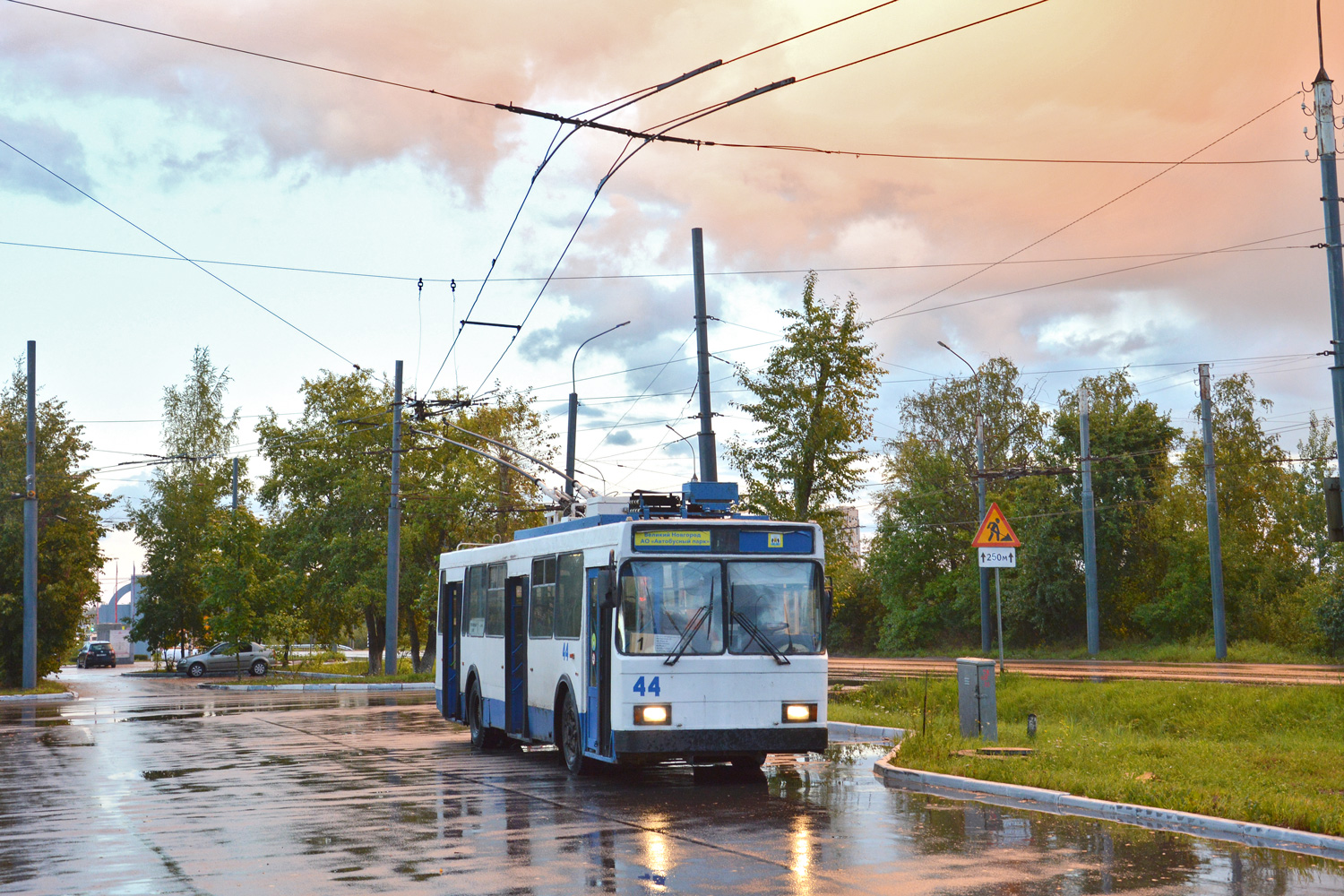 Велики Новгород, ВМЗ-5298.00 (ВМЗ-375) № 44
