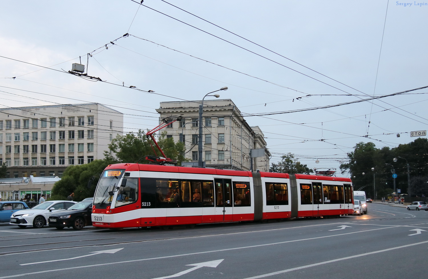 Санкт-Петербург, БКМ 84300М № 5213